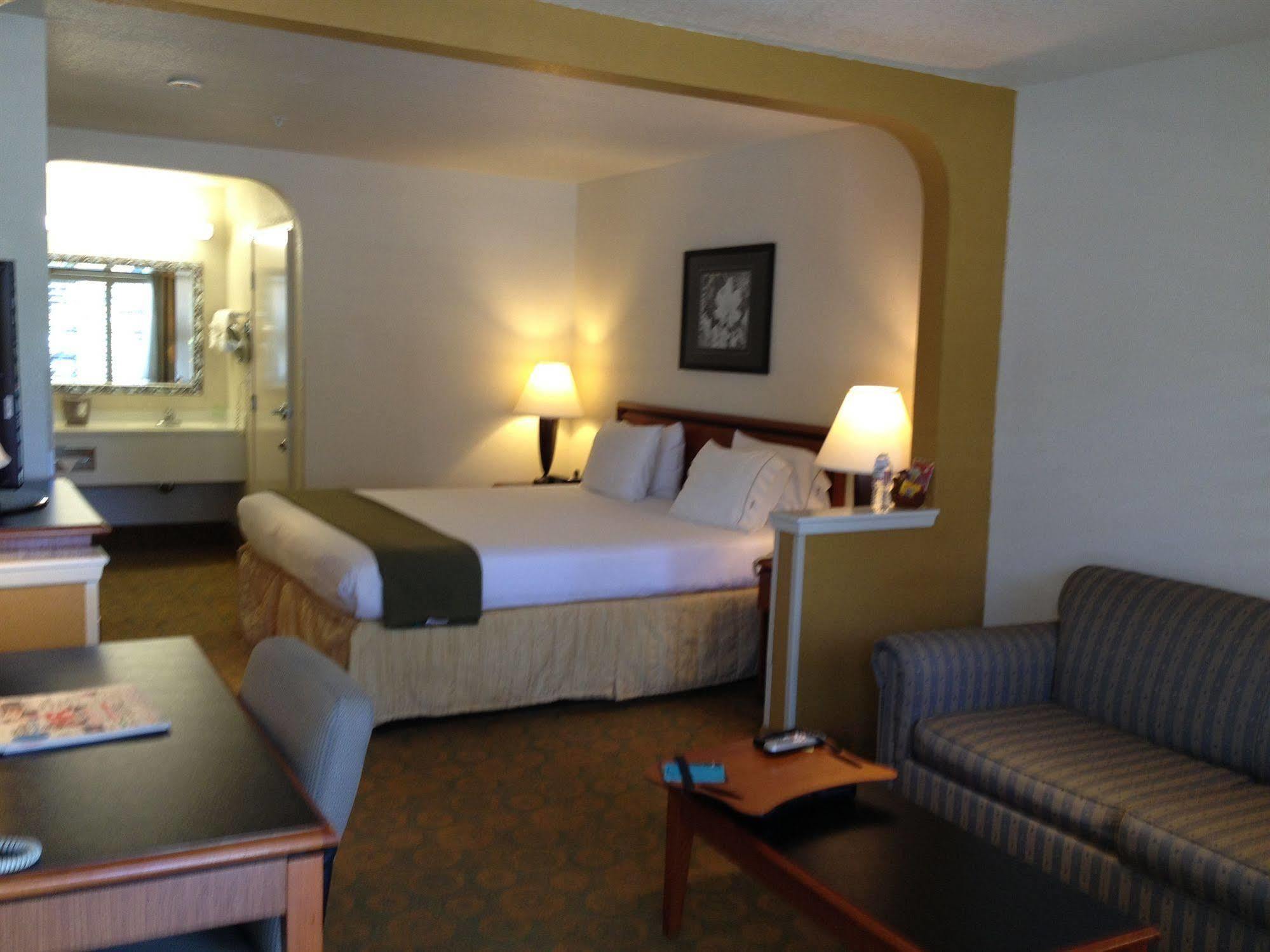 Atherton Park Inn And Suites Redwood City Bagian luar foto
