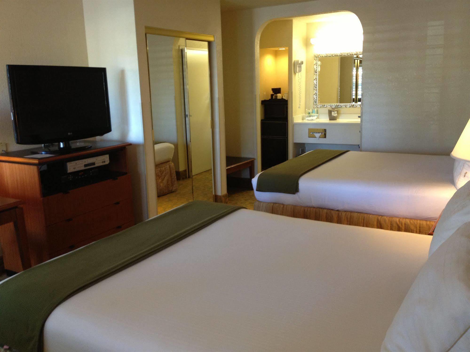 Atherton Park Inn And Suites Redwood City Bagian luar foto