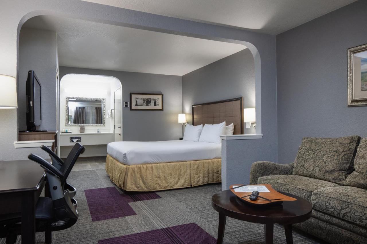 Atherton Park Inn And Suites Redwood City Bagian luar foto
