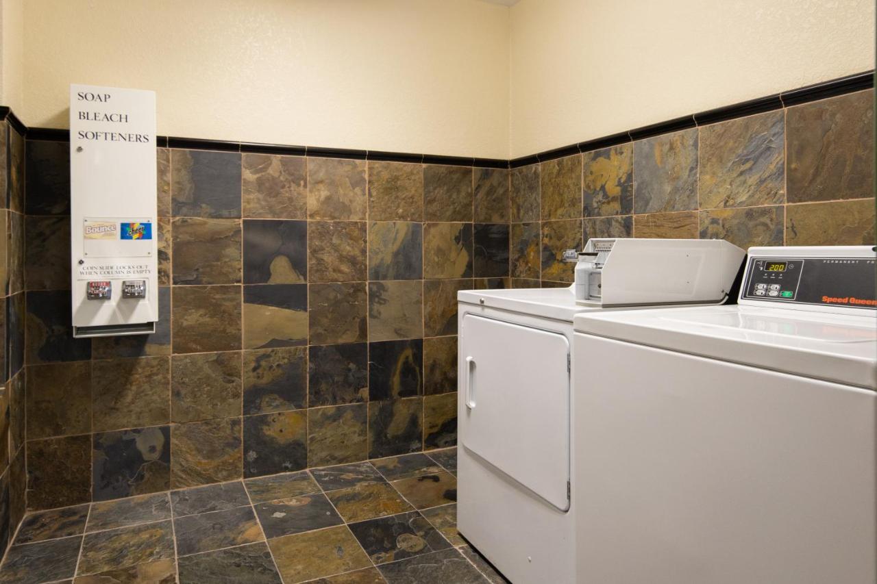 Atherton Park Inn And Suites Redwood City Bagian luar foto
